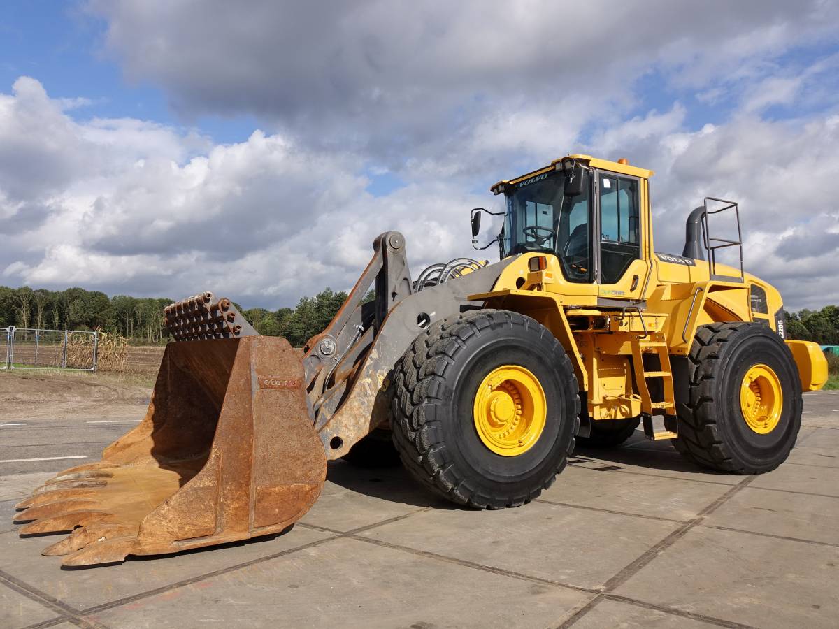 2013 Volvo L220G